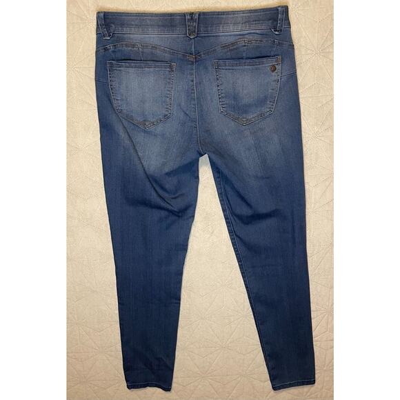 Democracy Jeans, Women's, Size 12, Blue, "Ab"solution, Stretch, Mid-Rise, Skinny - Picture 2 of 5